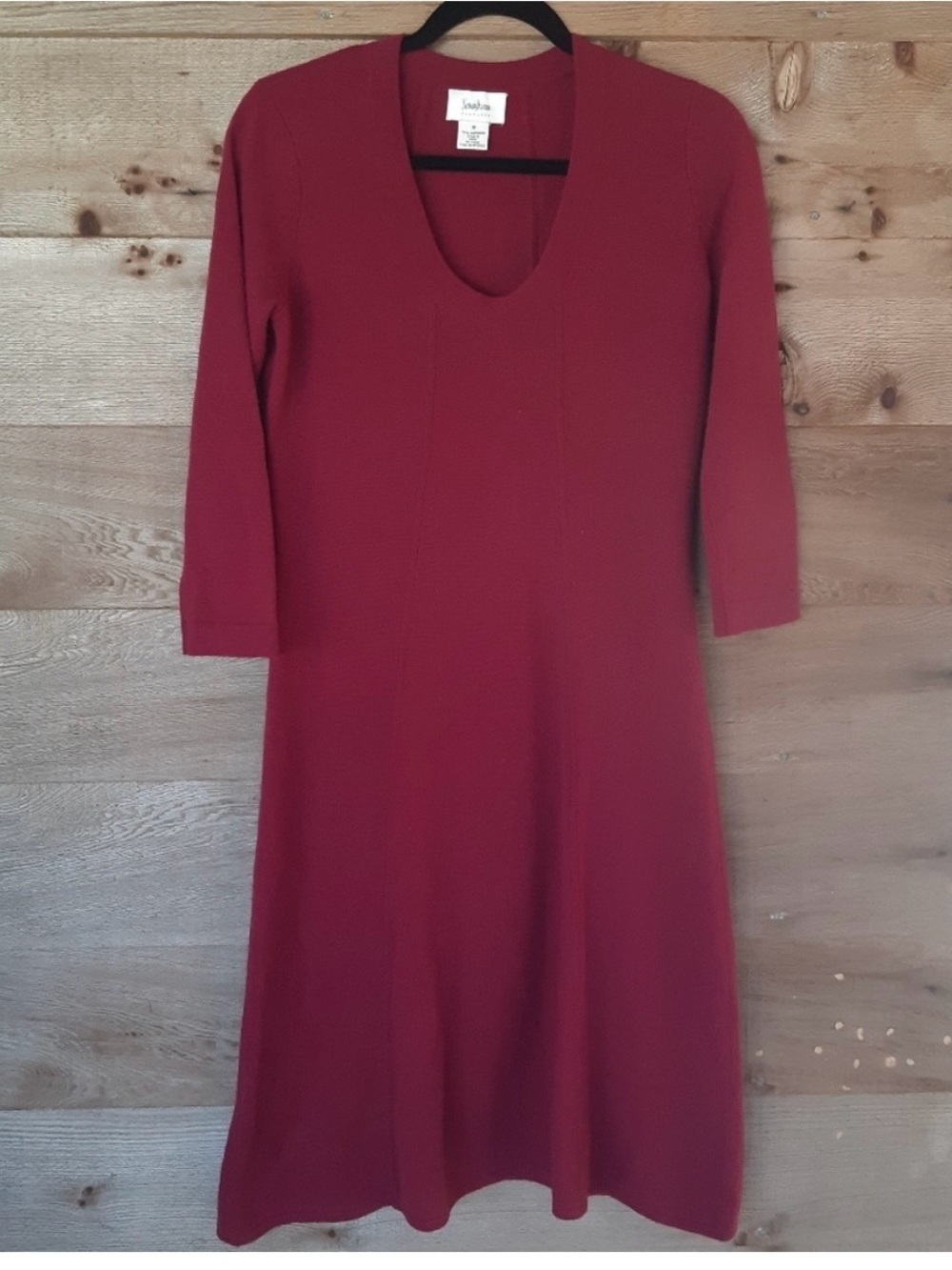Neiman Marcus Women's Raspberry 100% Cashmere V-Neck Knit Dress